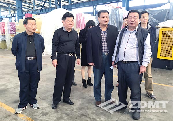 馬鞍山市政協副主席魏正平來我公司參觀考察4 馬鞍山市政協副主席魏正平來我公司參觀考察4